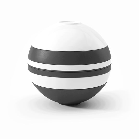 Iconic La Boule Black & White