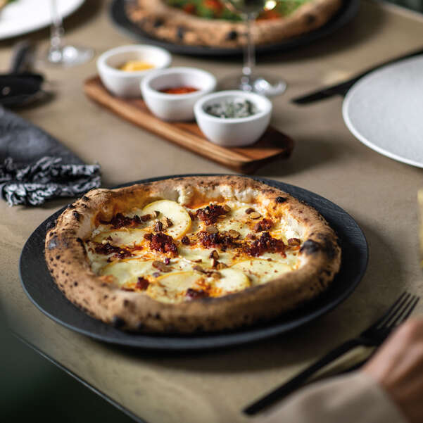Manufacture Rock Black Gourmet Plate