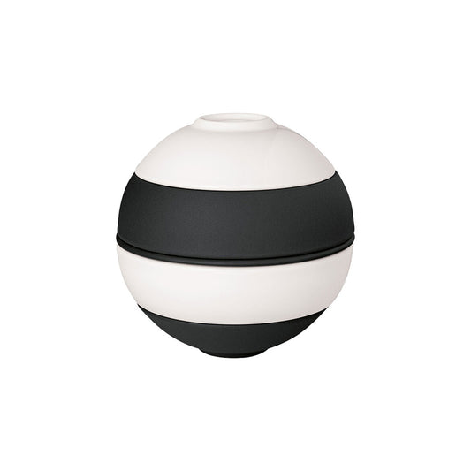 Iconic La Petite Boule Black & White