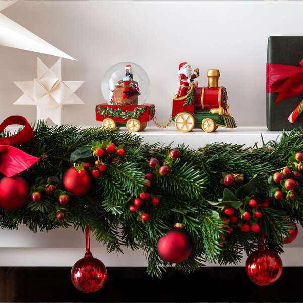 Christmas Toys Snow Globe Train